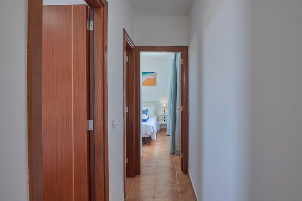 Casa Maria Duplex With Sea & Mountain Views, 15 Minutes Walk From The Marina Rubicon Hébergement de vacances