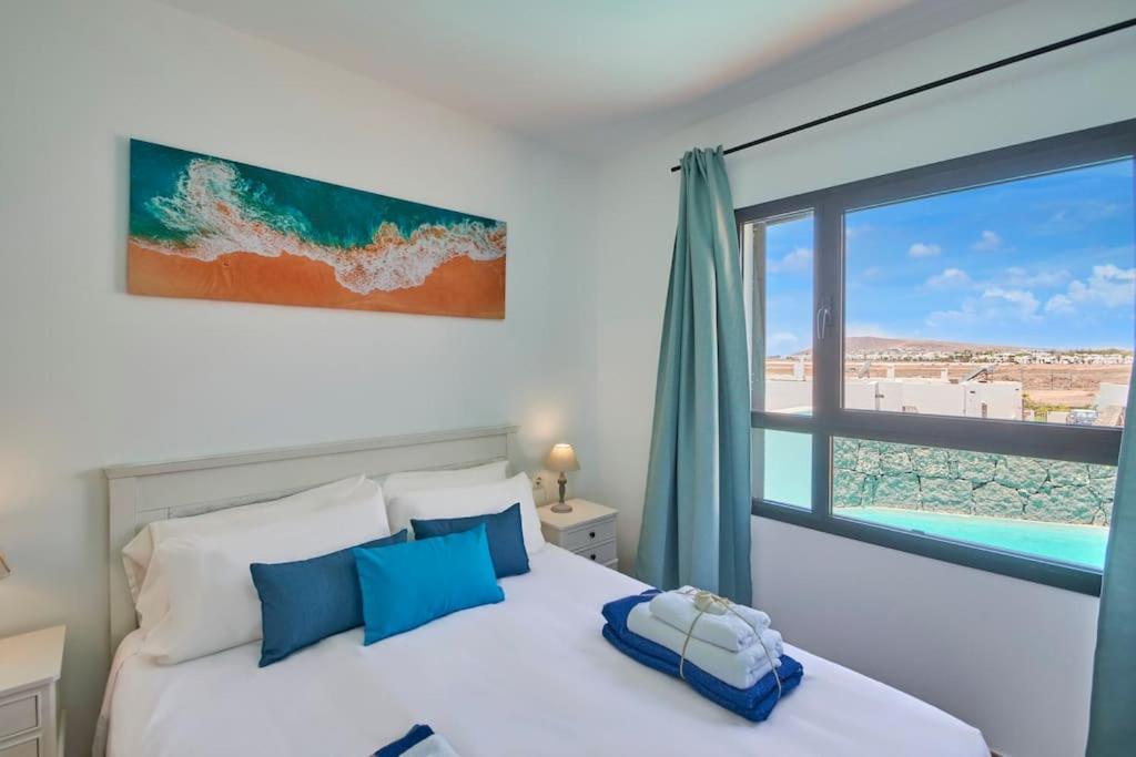 Casa Maria Duplex With Sea & Mountain Views, 15 Minutes Walk From The Marina Rubicon Holiday home