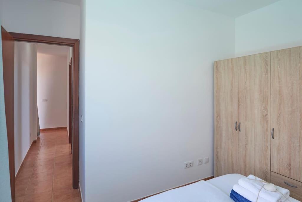 Casa Maria Duplex With Sea & Mountain Views, 15 Minutes Walk From The Marina Rubicon Holiday home *